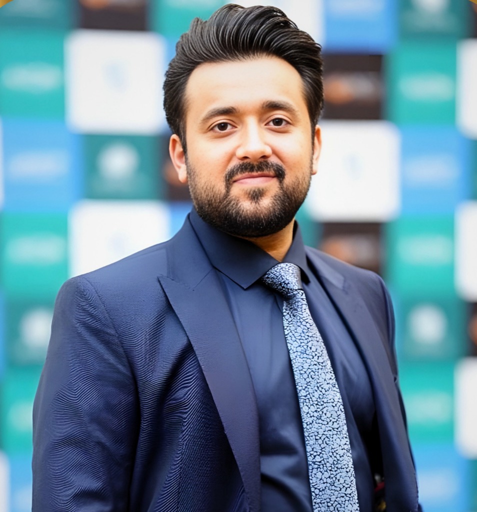 Hamza Ilyas Sheikh, CEO of RealTek Developers